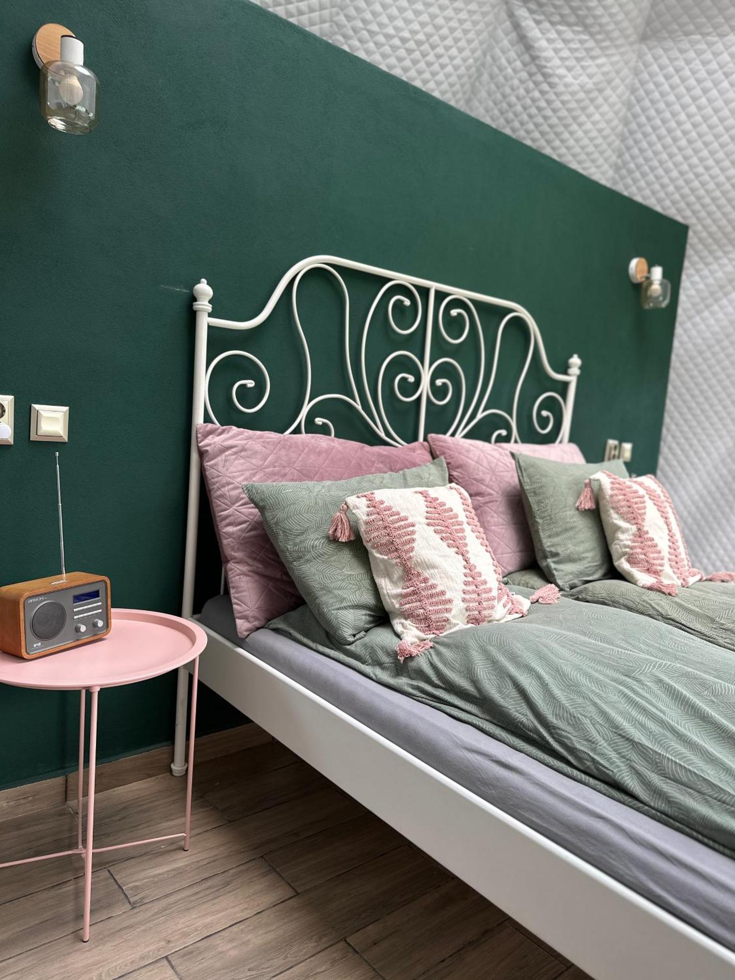 Hotel The Frog Glamping Horezu Exterior foto